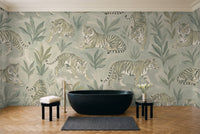 Shere, Fern in a bathroom