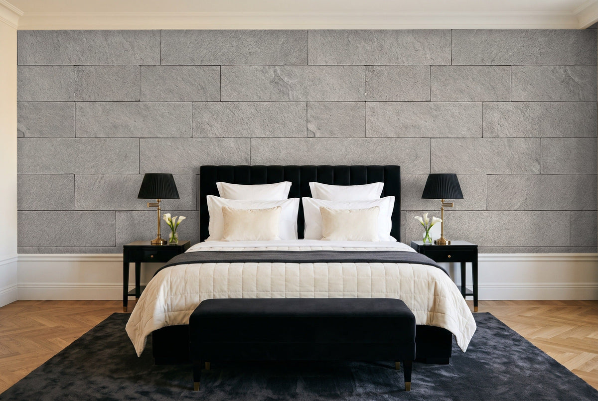 Masa, Stone in a bedroom
